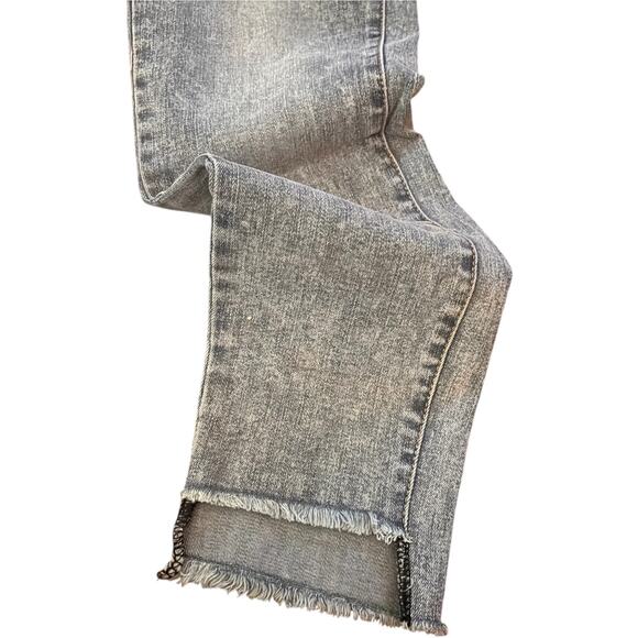 Tractr High Rise Skinny Jeans, Distressed Raw Hem, Medium Wash, Size 8/29, NWT - Picture 5 of 5